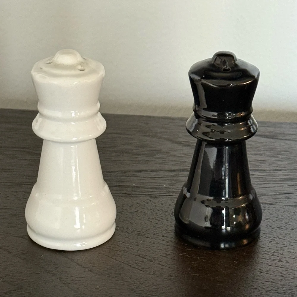 Vintage Pier 1 Ceramic Chess Pawn Salt and Pepper Shakers Set Black White